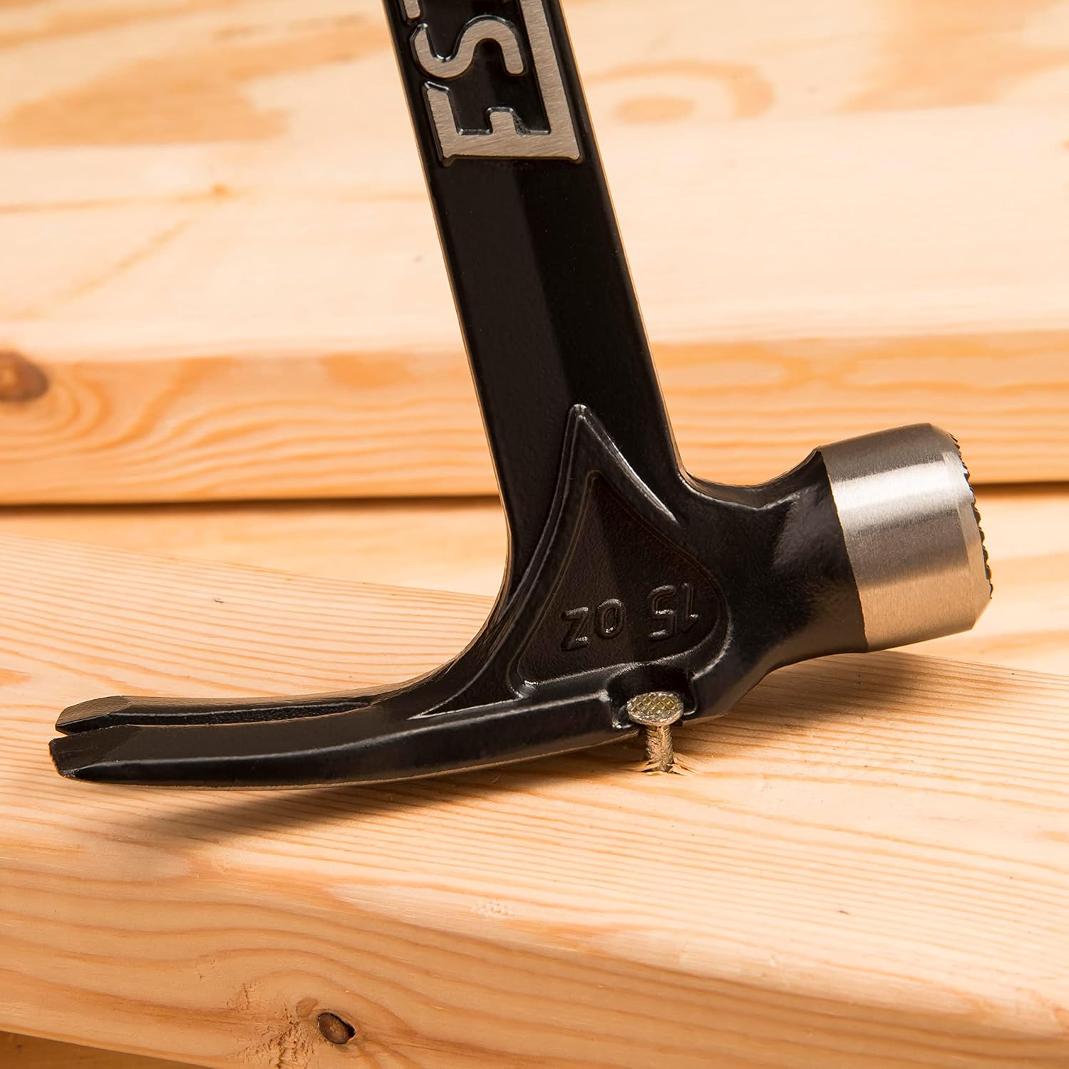 Estwing Ultra Framing Hammer - Black Vinyl Handle